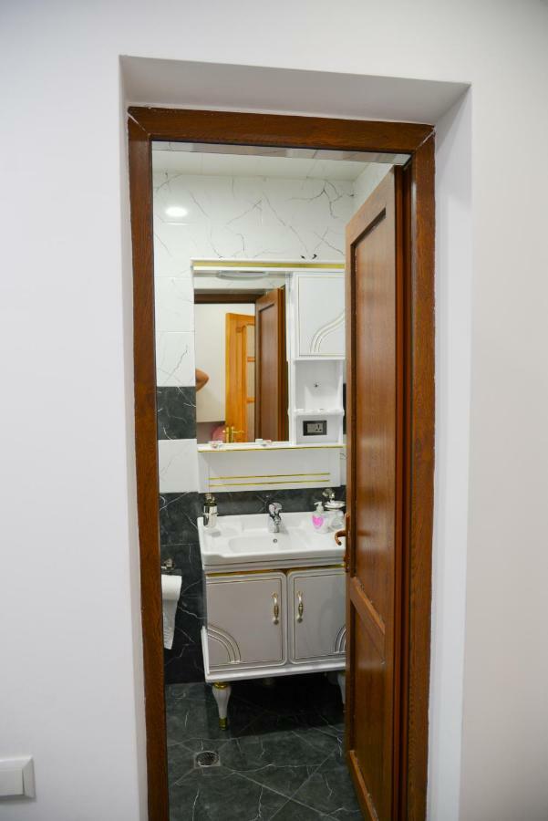 Anastasia Apartment Koutaïssi Extérieur photo