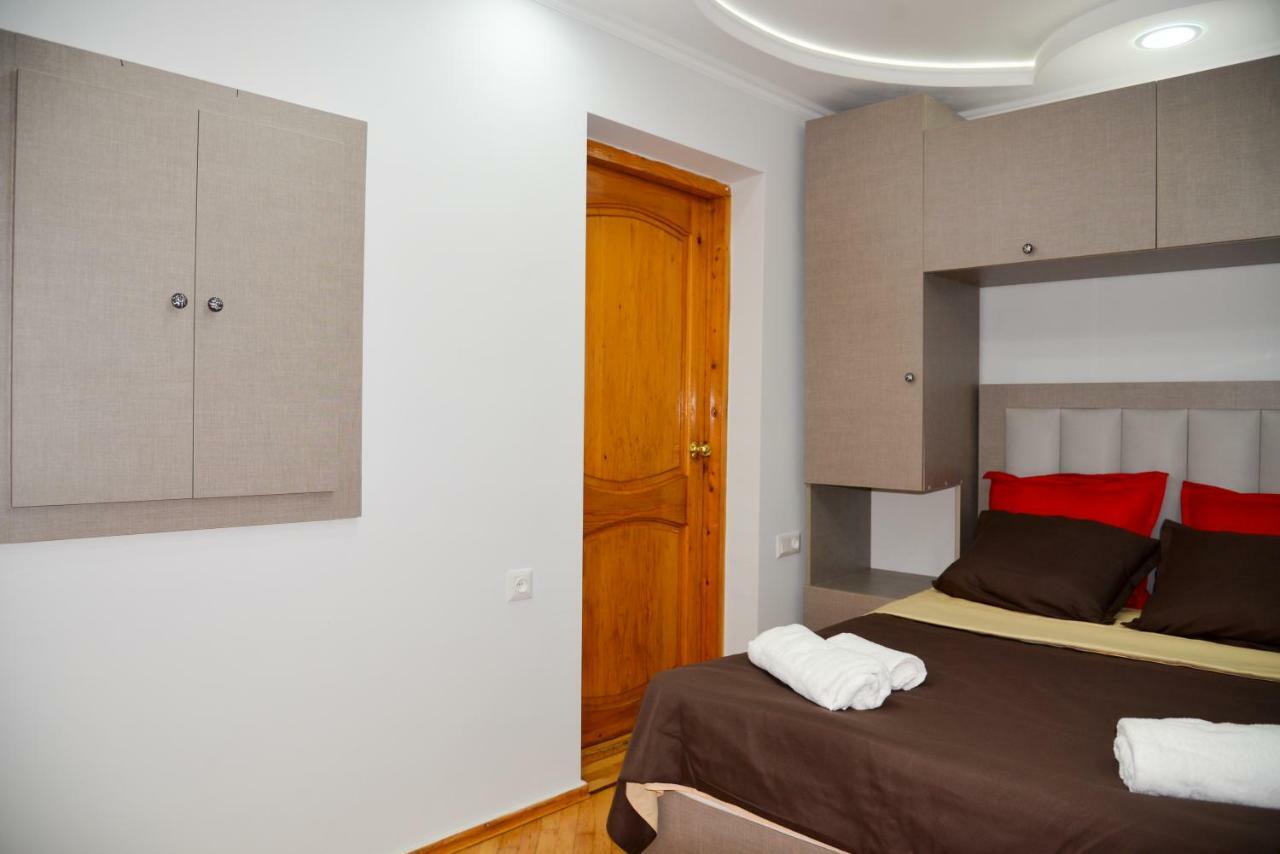 Anastasia Apartment Koutaïssi Extérieur photo